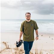 Professeur d’audiovisuel avec plus de 10 ans d’expérience dans le domaine.